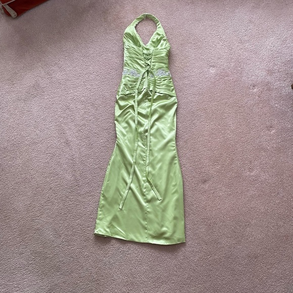 Light Green Prom Dress / Evening Gown, Size SM / Dress size 6 - Picture 3 of 4